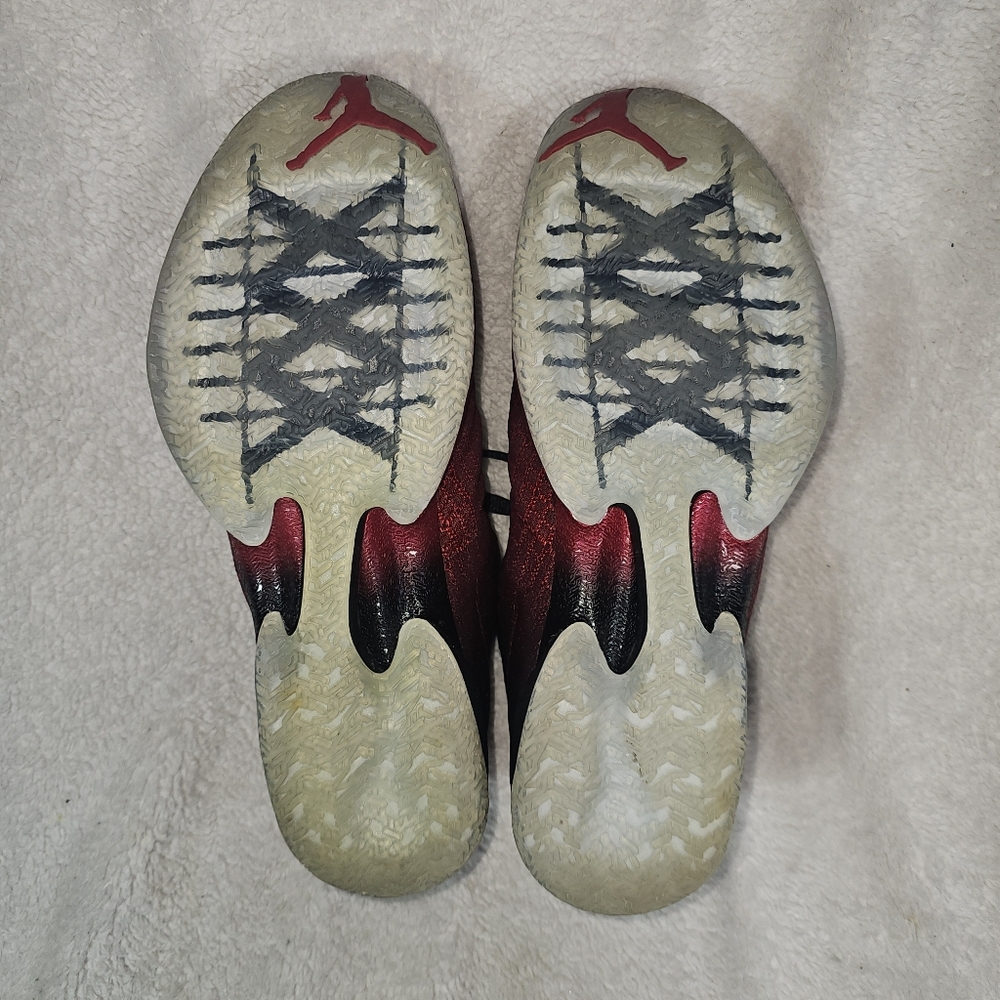 Size 11 ~ Air Jordan 30 "XXX" Gym Red (811006-601). - Picture 13 of 16